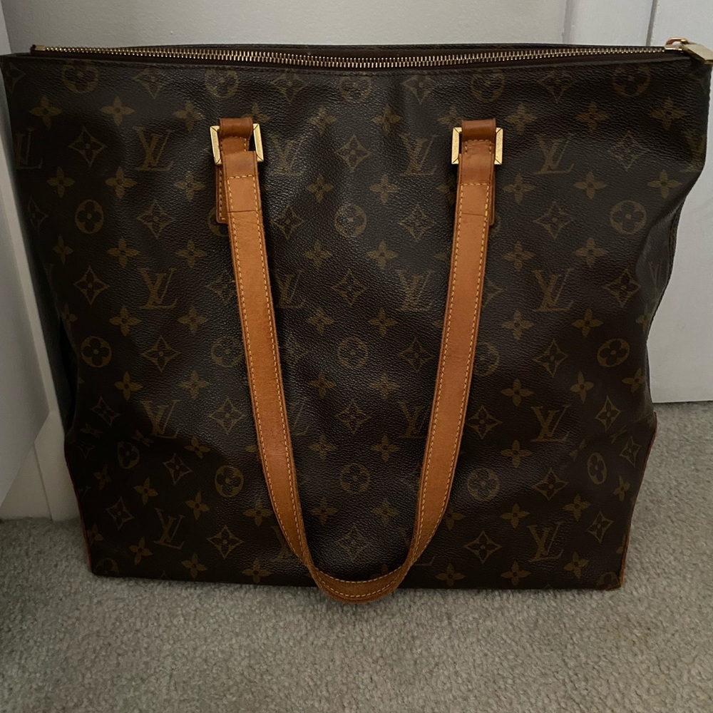 Authentic Louis Vuitton Cabas Mezzo Shoulder Bag